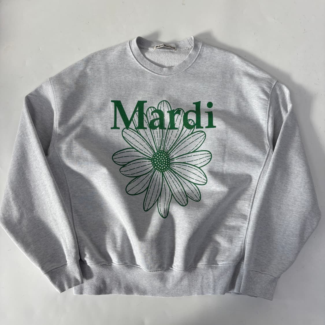 마르디 메크르디 맨투맨 상품이미지3