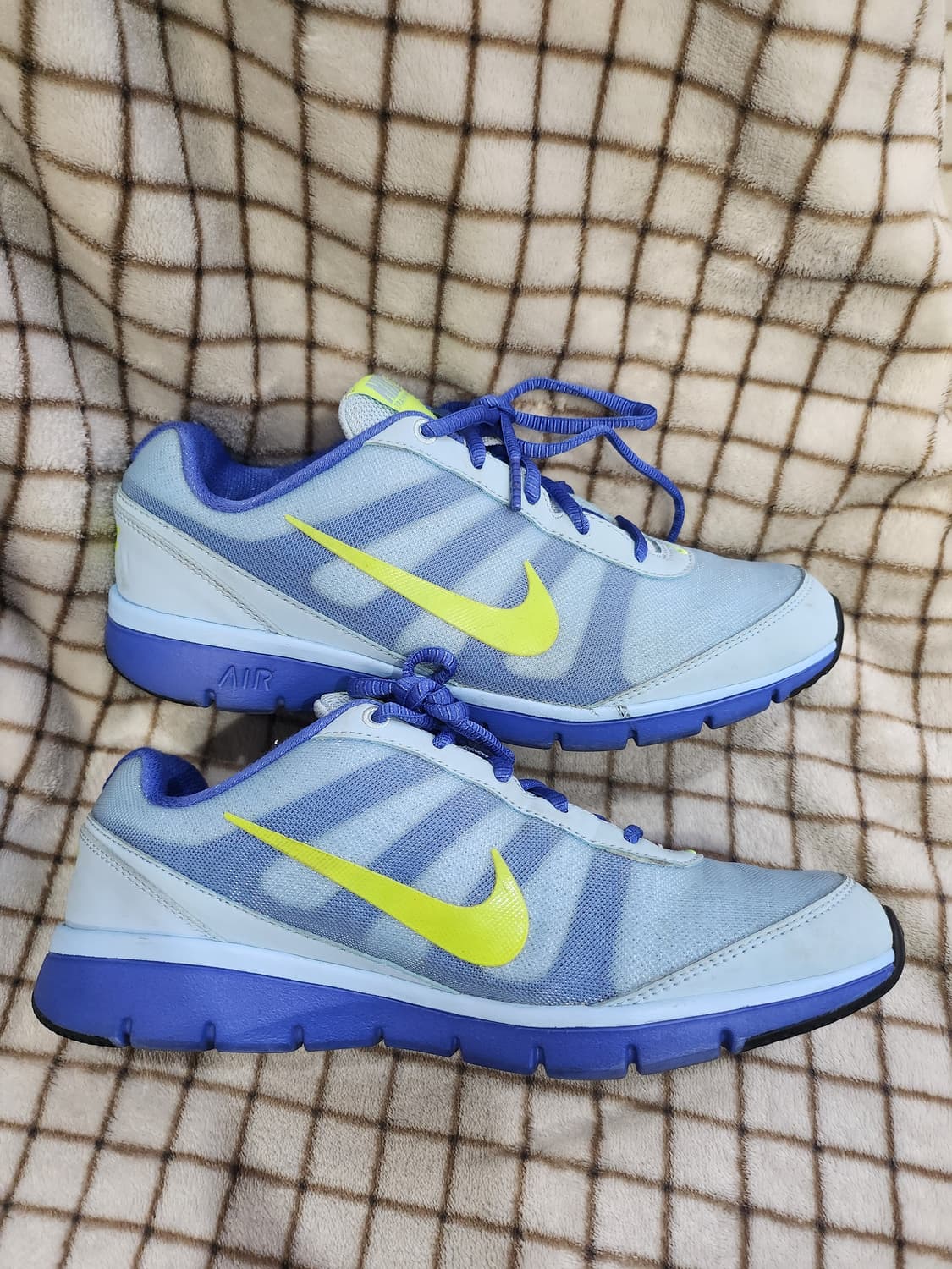 1213) 나이키 NIKE 토탈 코어TR 트레이닝 운동화 상품이미지3