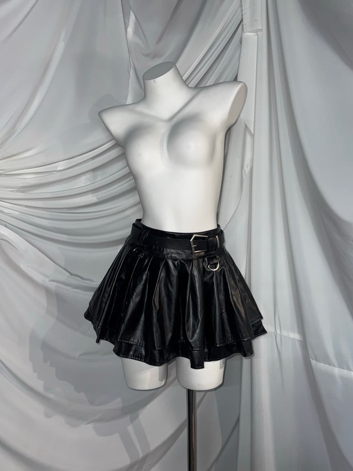 화이트 스크레치 레더 데일리펑크 코디세트  상품이미지2