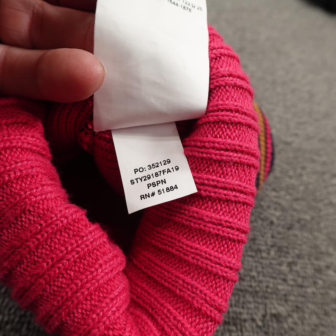 파타고니아 시그니처 로고 폼폼 비니 상품이미지6