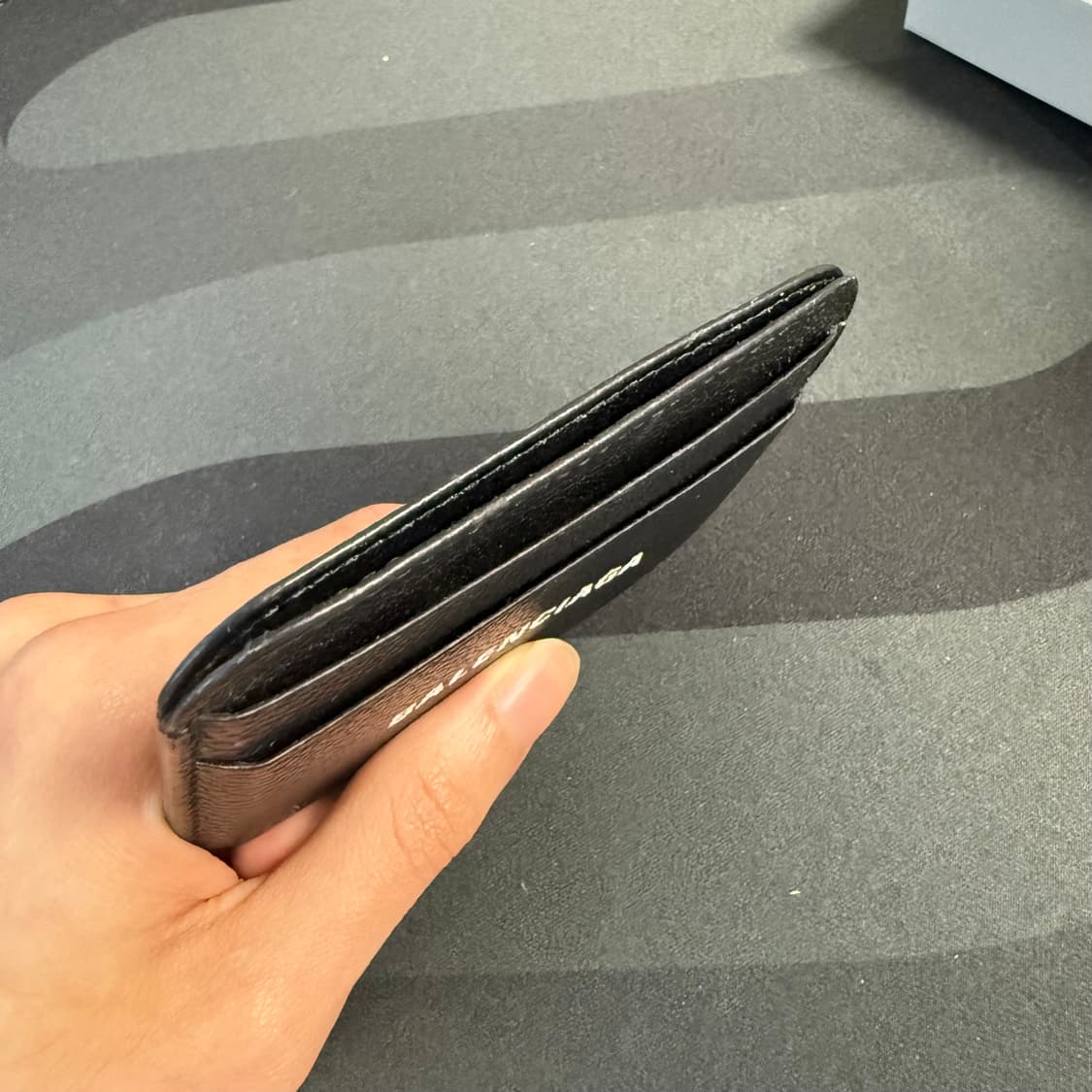 발렌시아가 카드지갑 상품이미지4