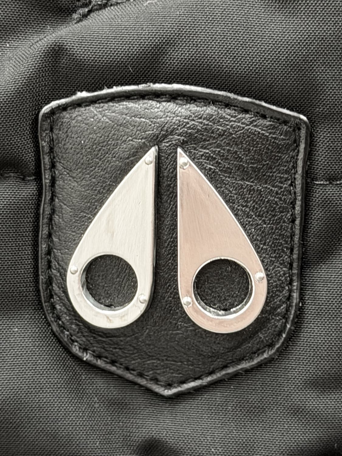 무스너클 레더 콤비 패딩 베스트 상품이미지4