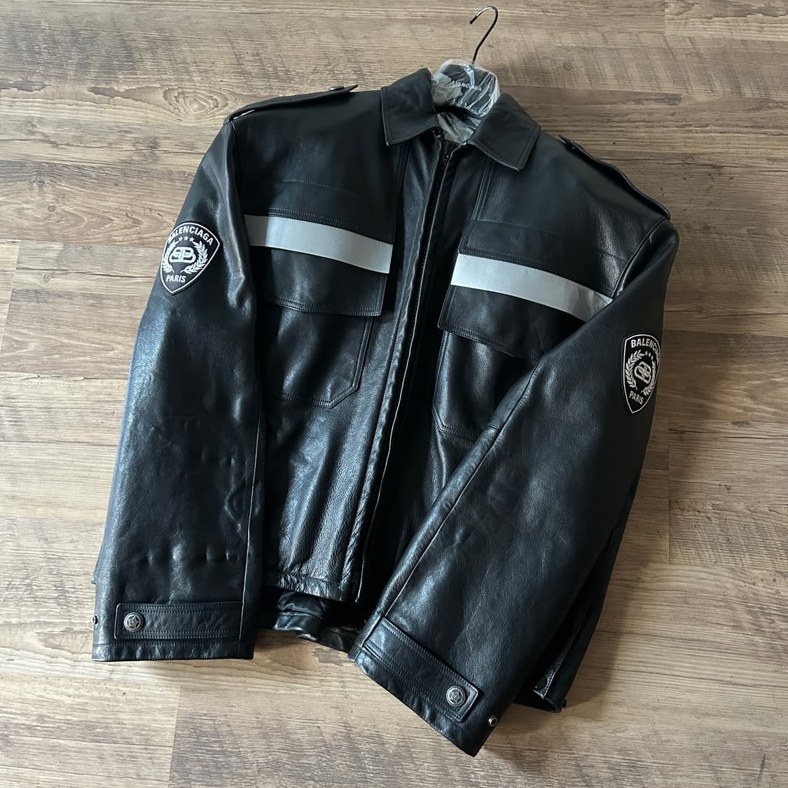 발렌시아가 파리 유니폼 레더 자켓 상품이미지5