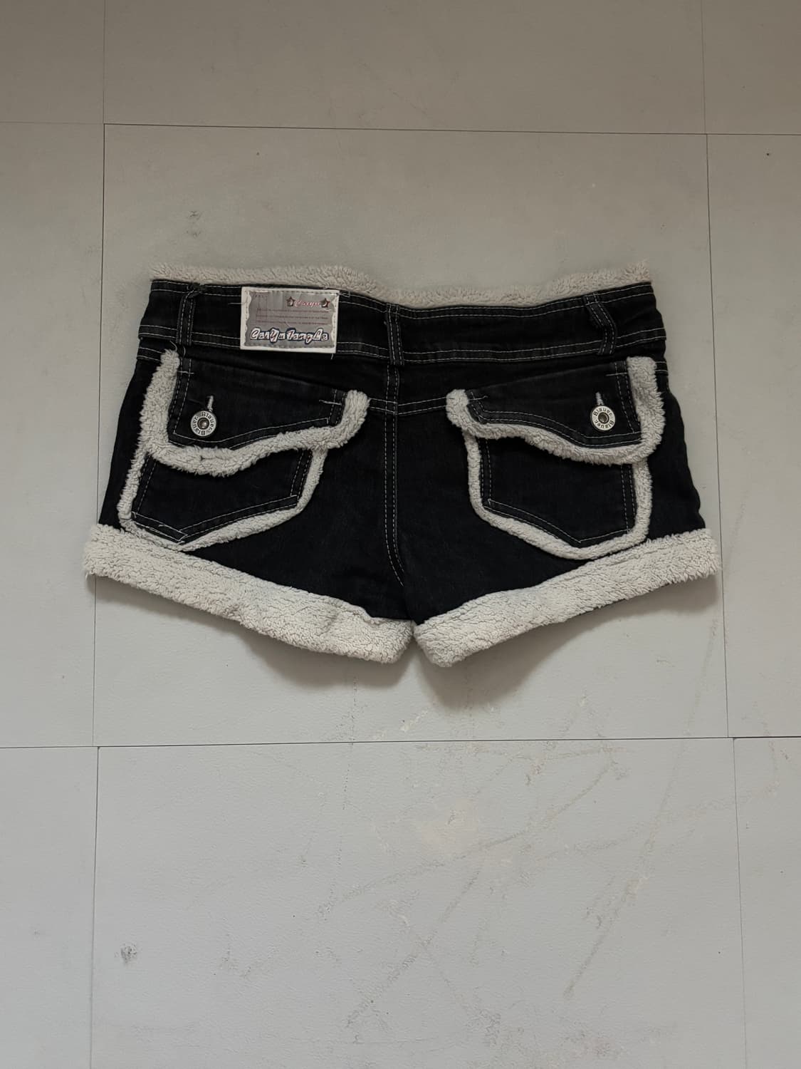 • Black denim fur pants 상품이미지5