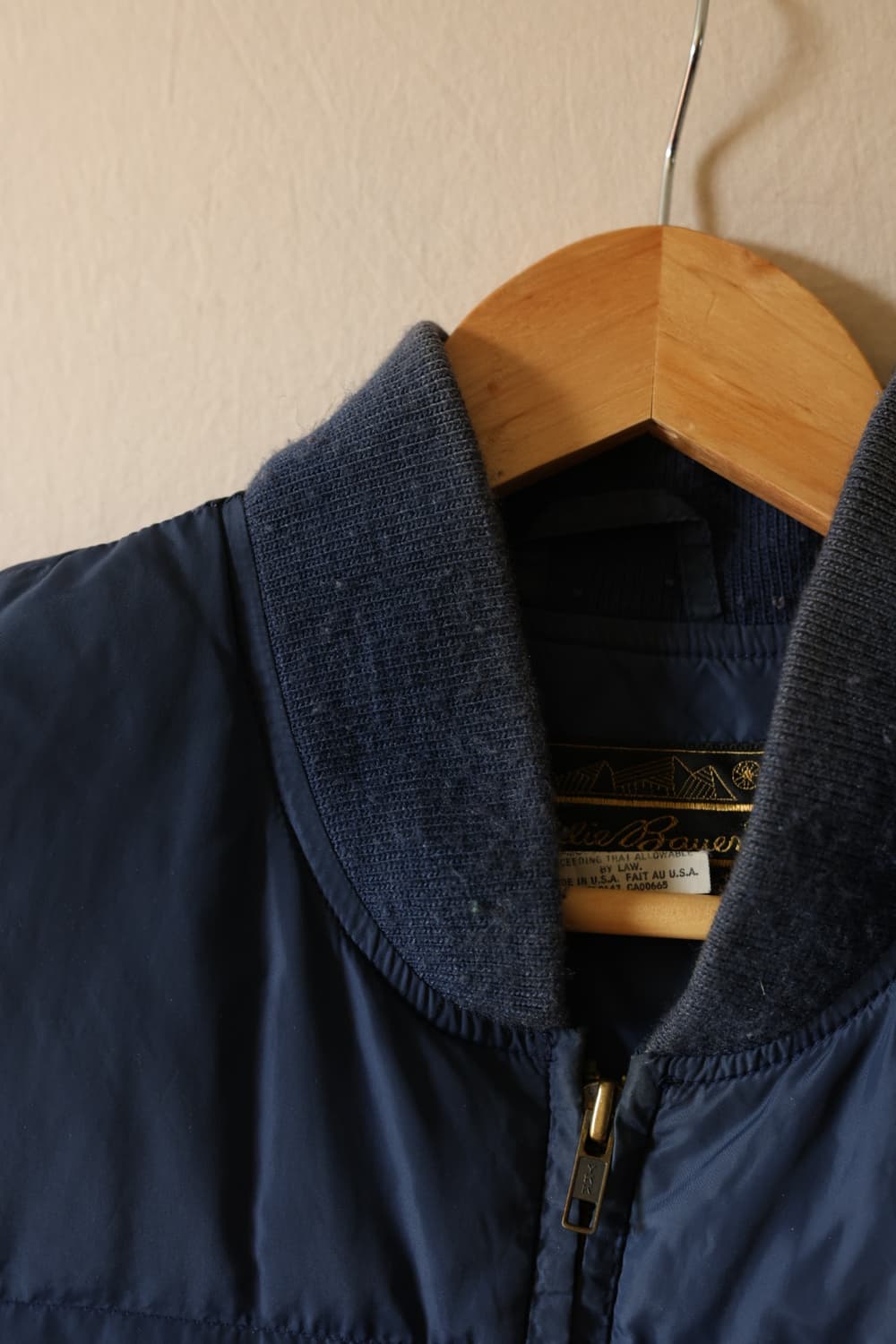 에디바우어 90s 구스다운 베스트 네이비

 상품이미지2