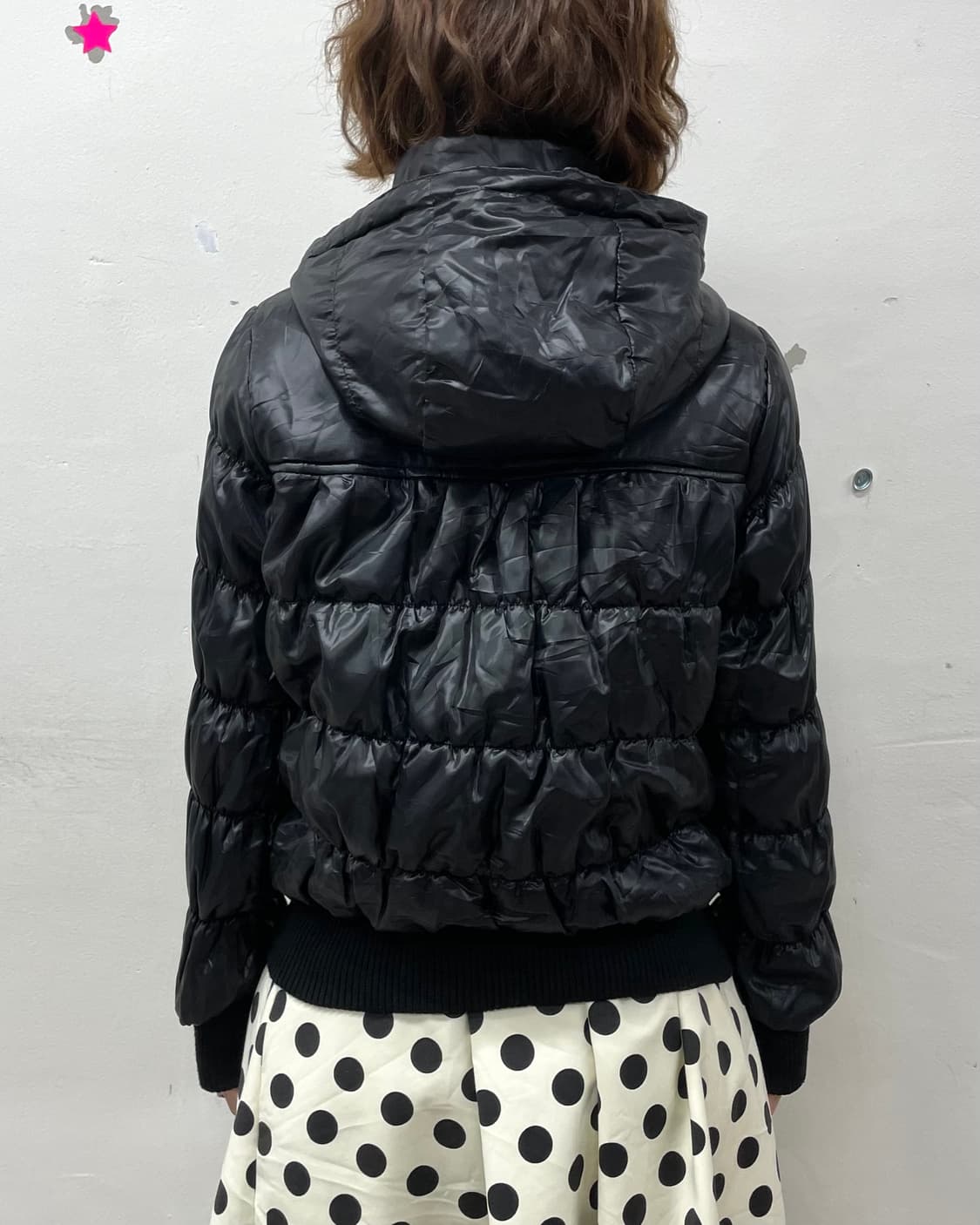 Glossy Black Shirring Padded  상품이미지3
