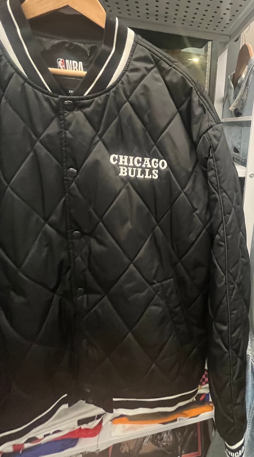 MLB 시카고 블랙 퀼팅 야구 점퍼 상품이미지4