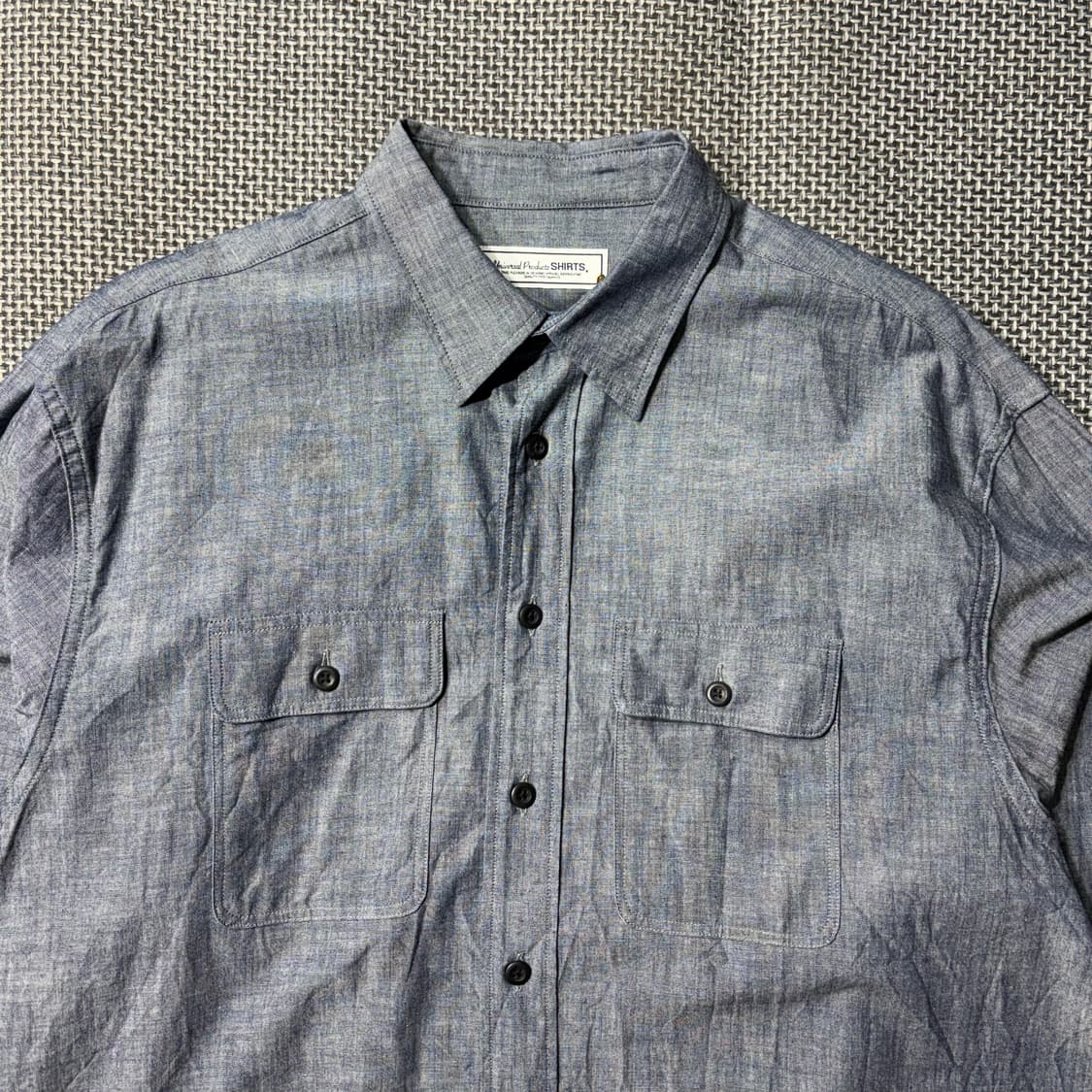 유니버셜프로덕트 샴브레이셔츠 상품이미지2