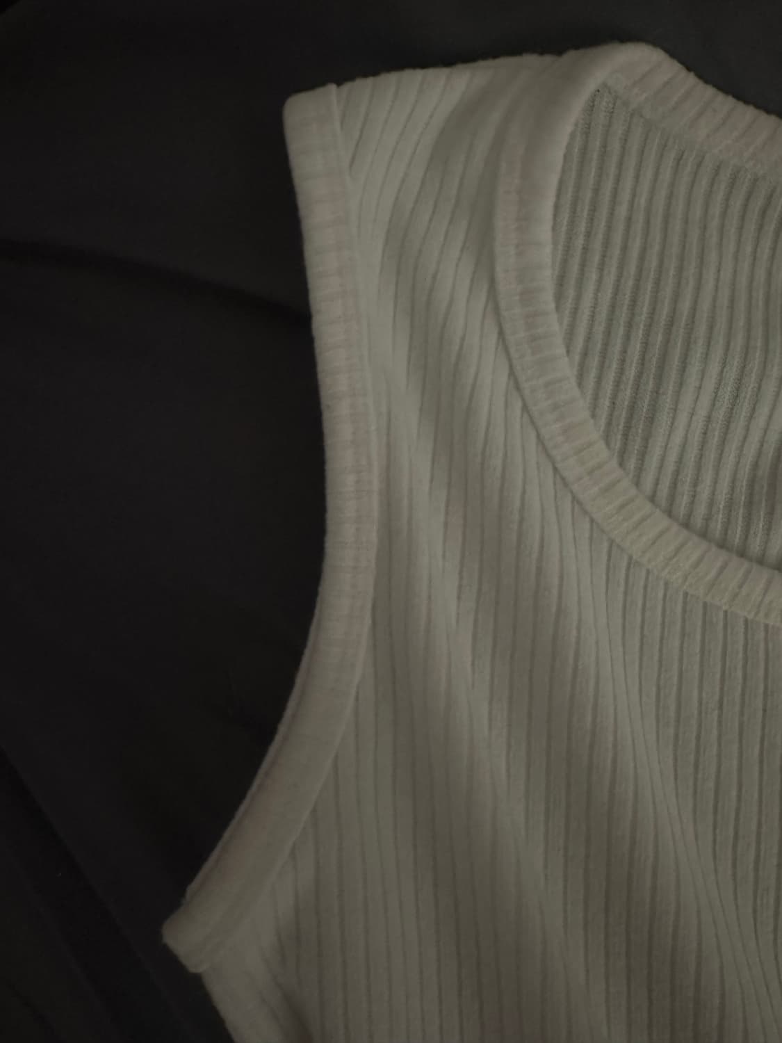 다이브인 슬리브리스 화이트 2사이즈 상품이미지5