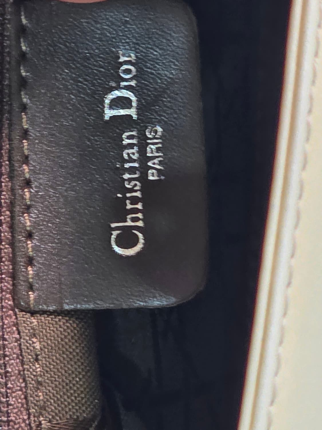 디올 레이디디올 미니 연노랑 애나멜 은장 토트백 상품이미지9