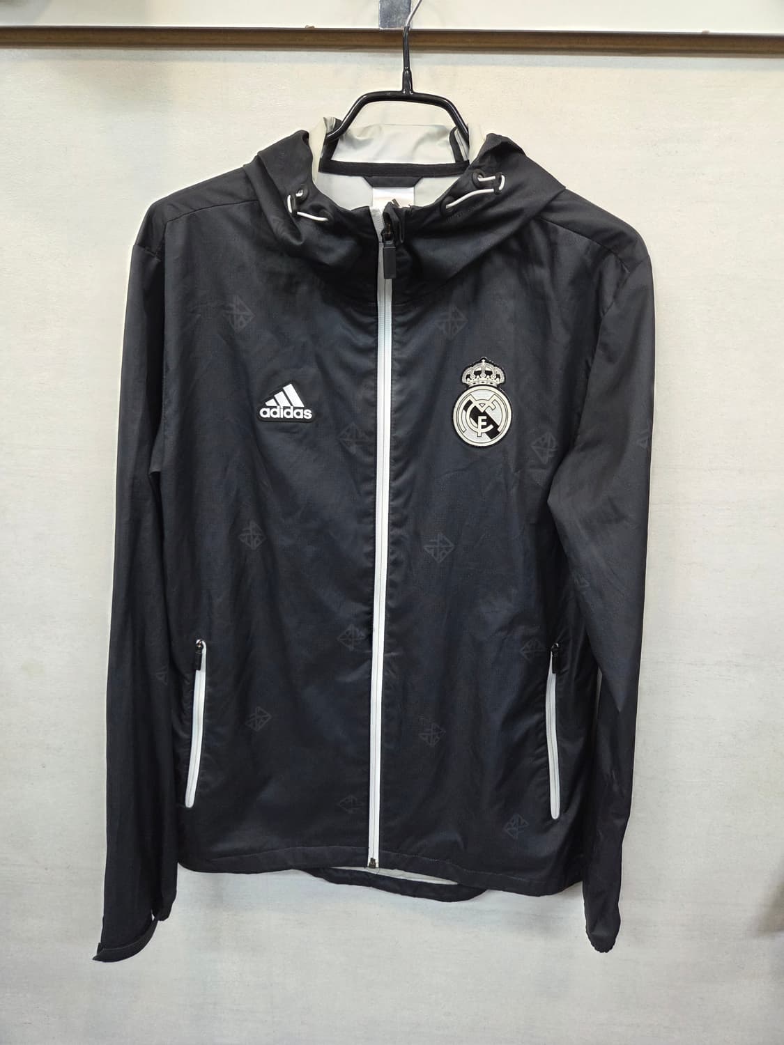 아디다스 레알마드리드 바람막이 후드자켓 90 상품이미지1