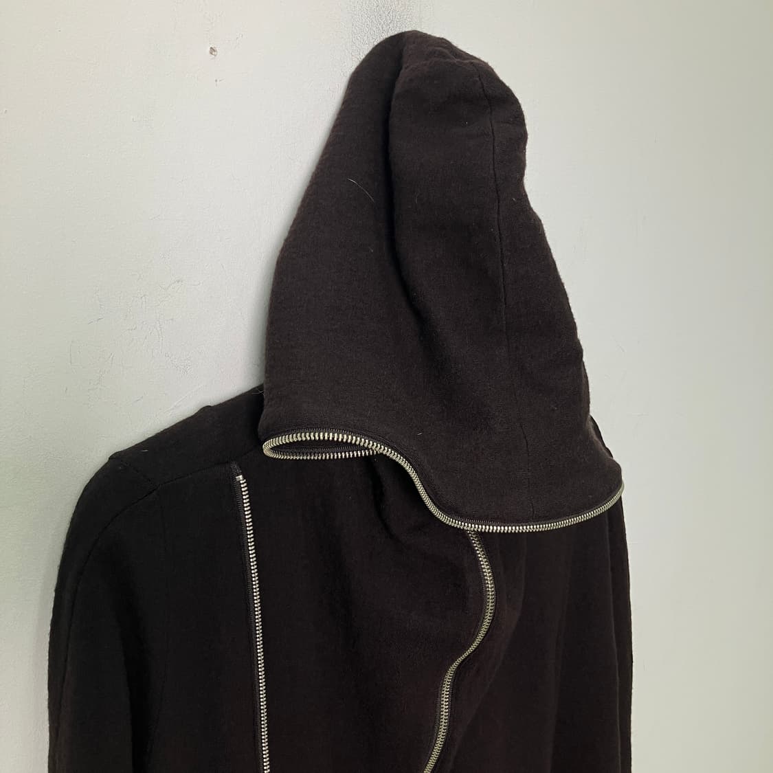 이세이미야케 스포츠 투웨이 사선 지퍼 롱 후드집업  상품이미지6