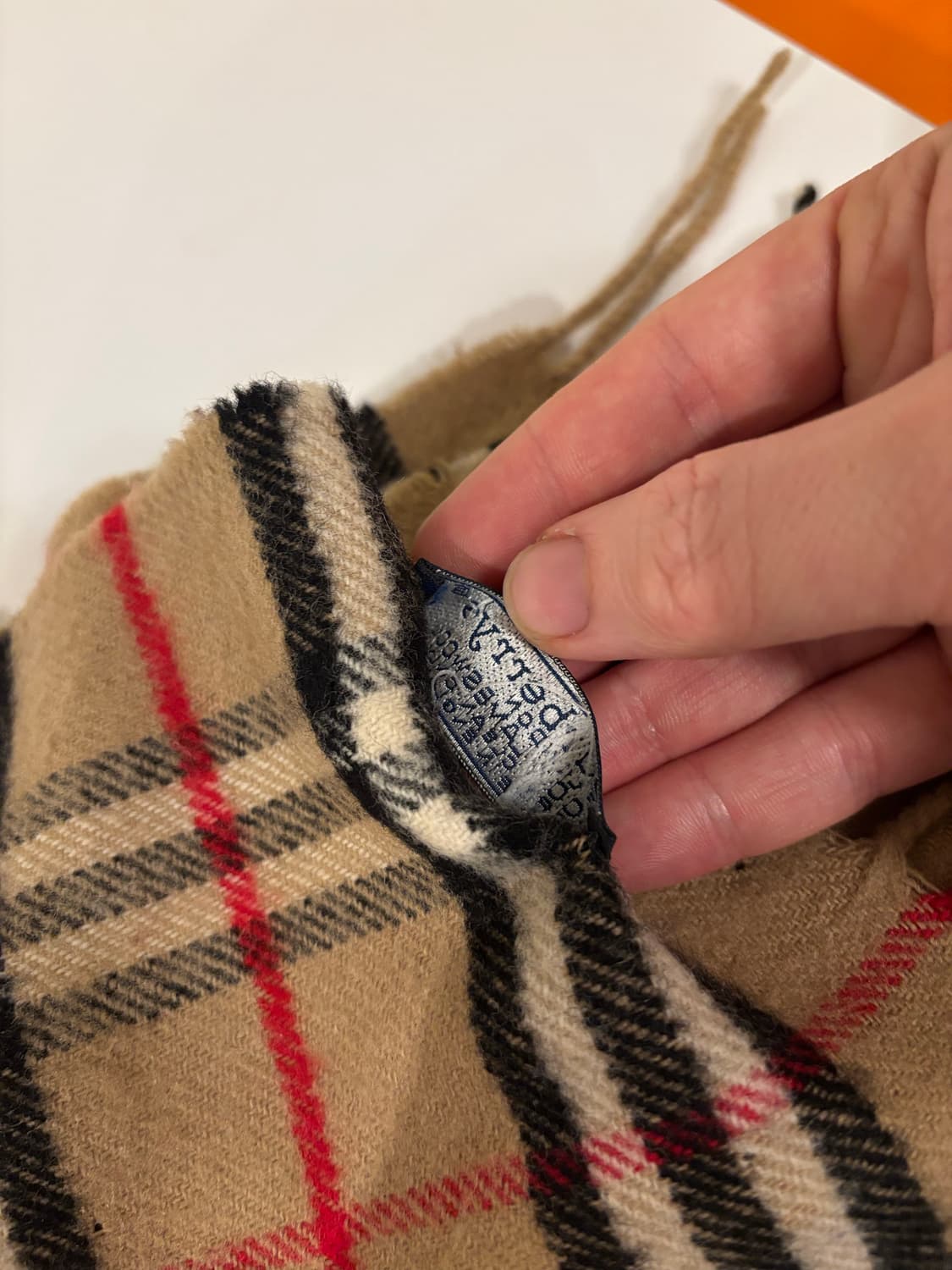 버버리 클래식 체크 울 머플러 상품이미지4