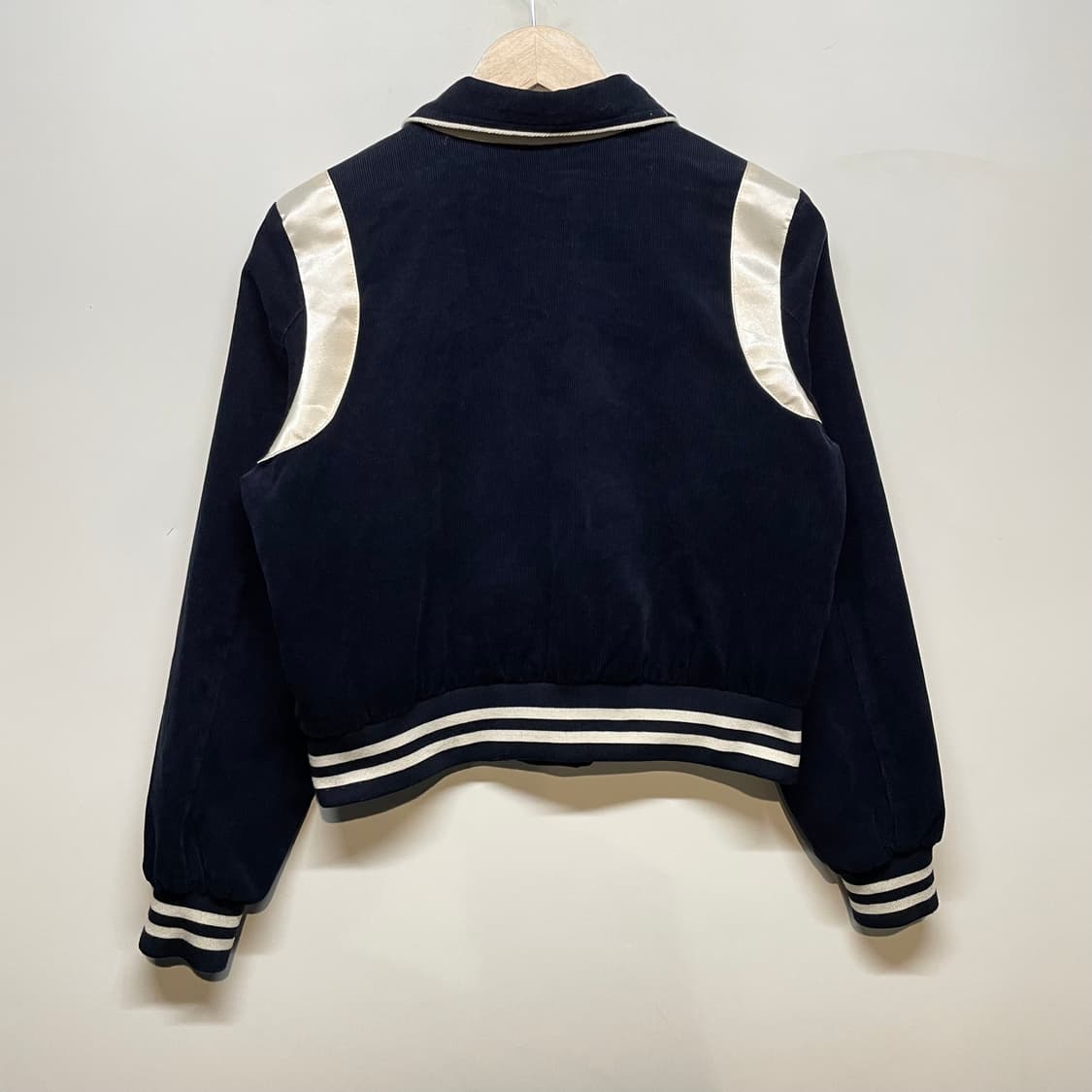 반원 아틀리에 코듀로이 바시티 자켓 상품이미지2