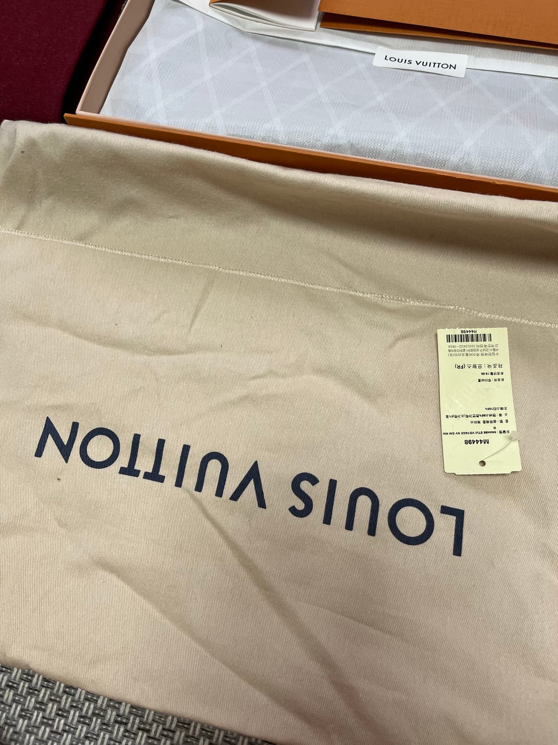 루이비통 에튀보야주 gm 클러치 (제일 큰 사이즈) 상품이미지7