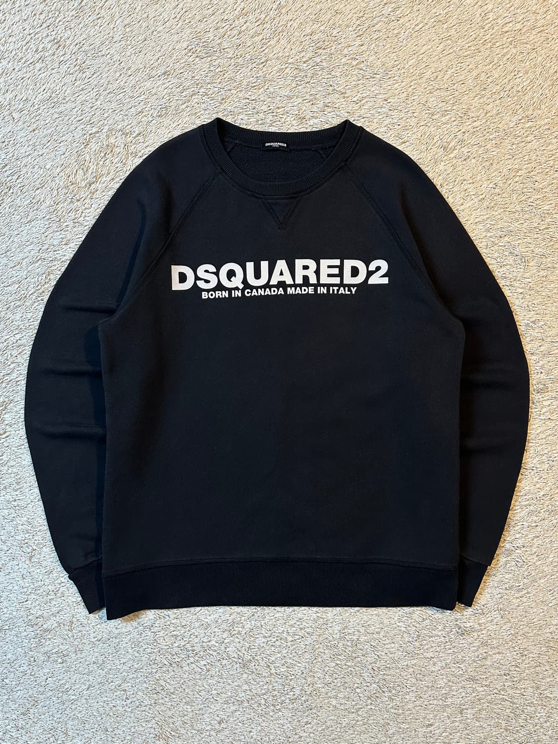 디스퀘어드2 스펠로고 맨투맨 블랙 상품이미지1