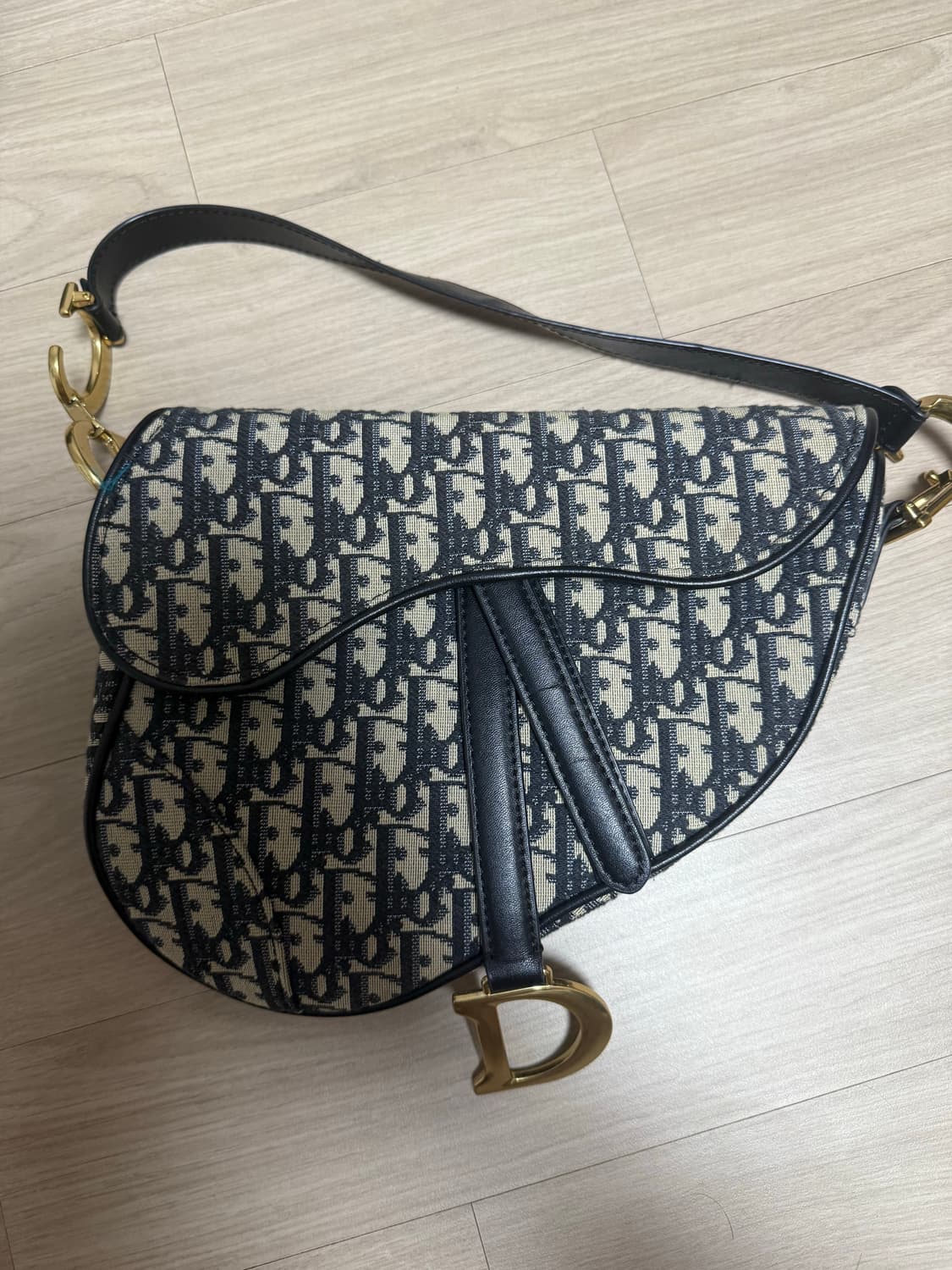 디올 가방 상품이미지1