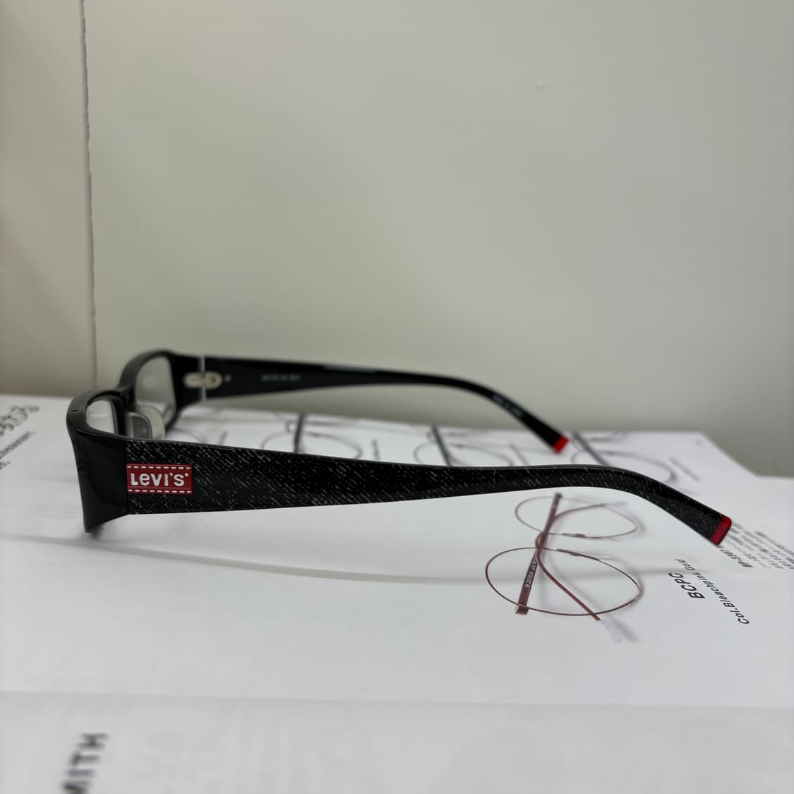 LEVI'S 블랙 빈티지 뿔테 상품이미지2