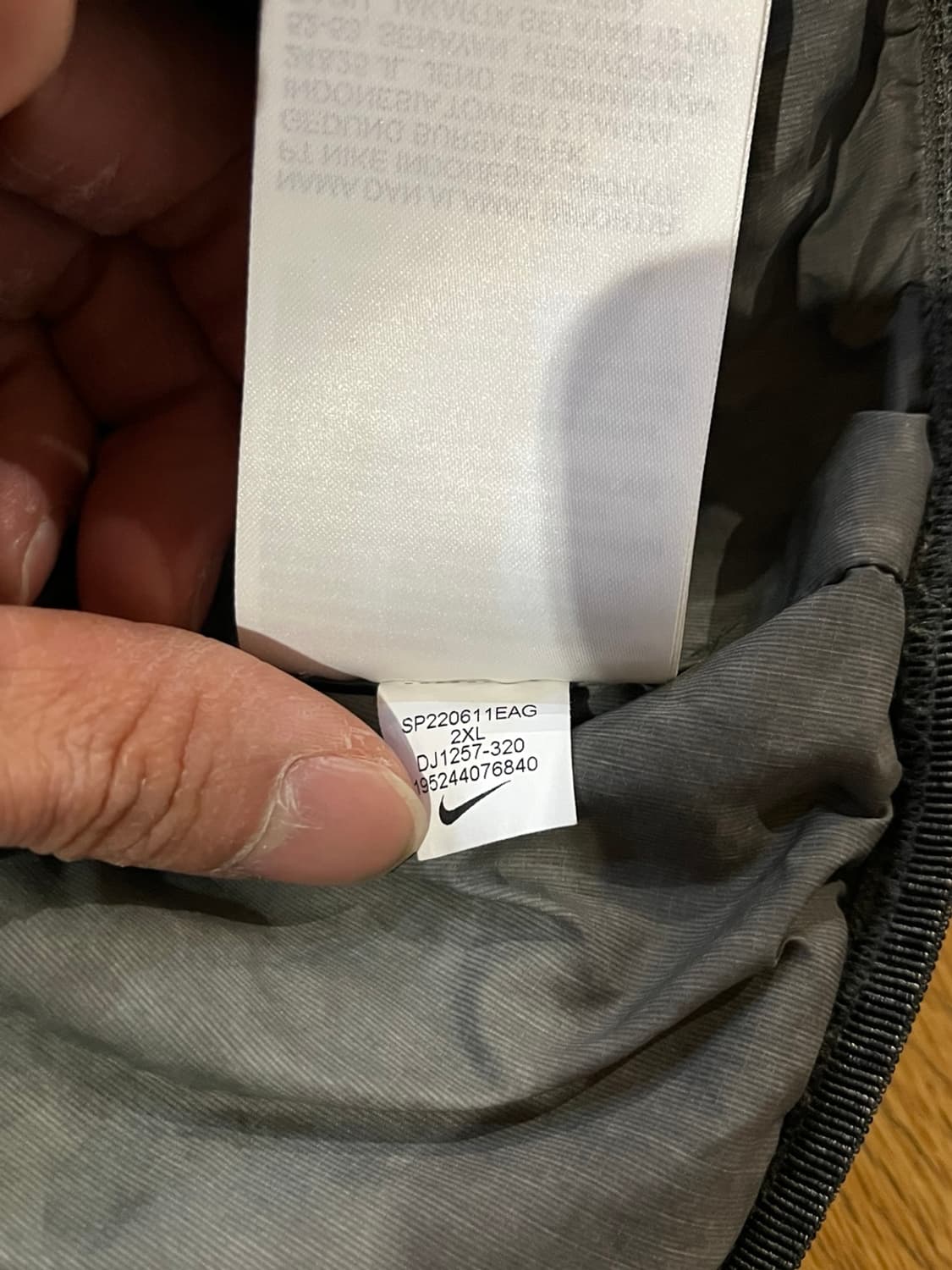 나이키 ACG 로프드도프 라이트아미 xl 경량 패딩 러닝 헬스 고프코어 상품이미지6