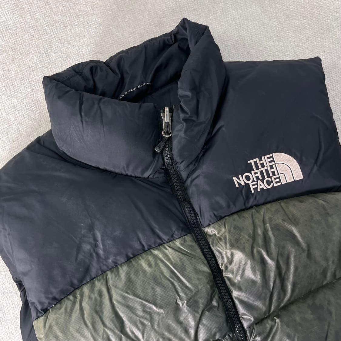 100 노스페이스 1996 눕시 700 카키 조끼 패딩 상품이미지3