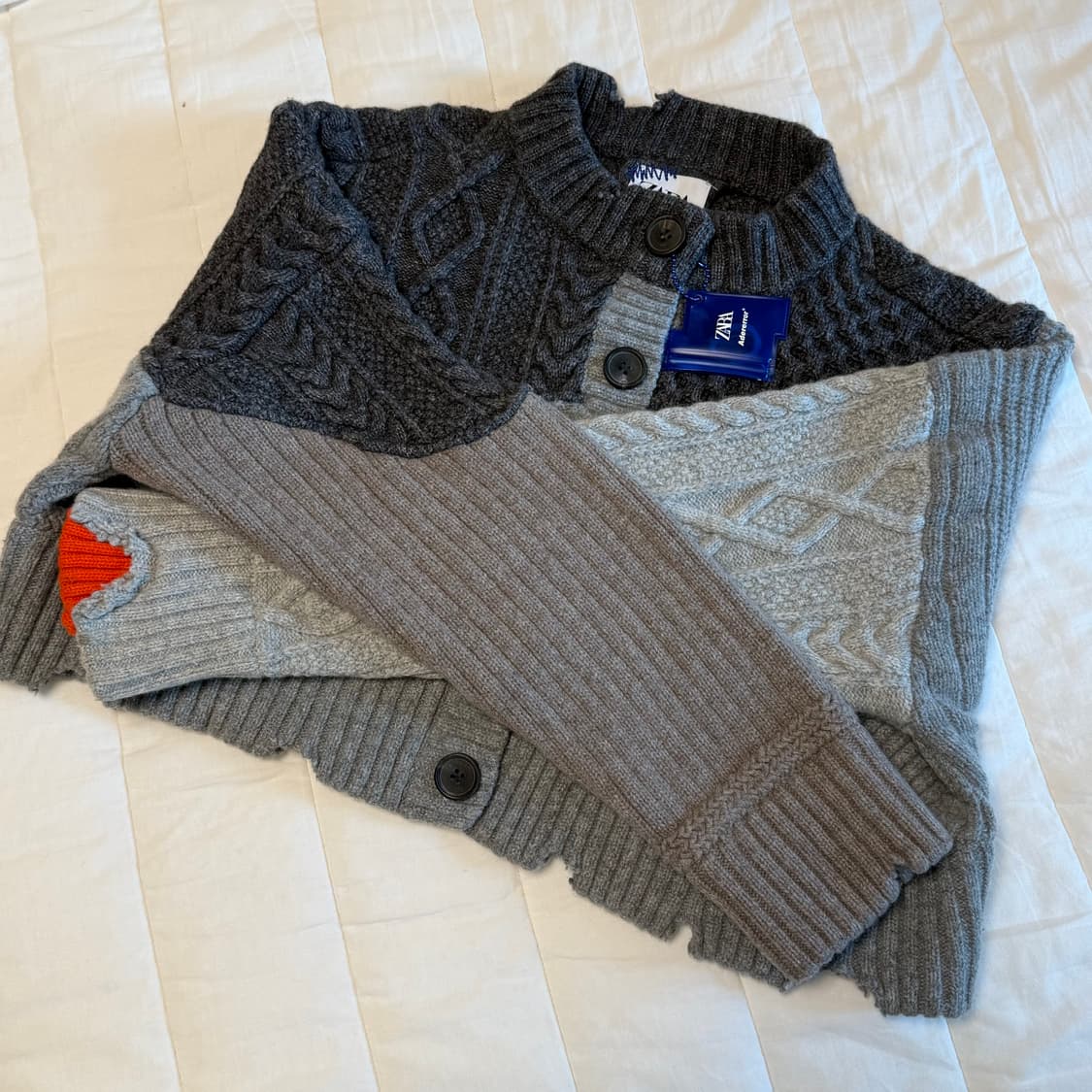 ZARA 아더에러 디스트로이드 크롭 가디건 상품이미지2