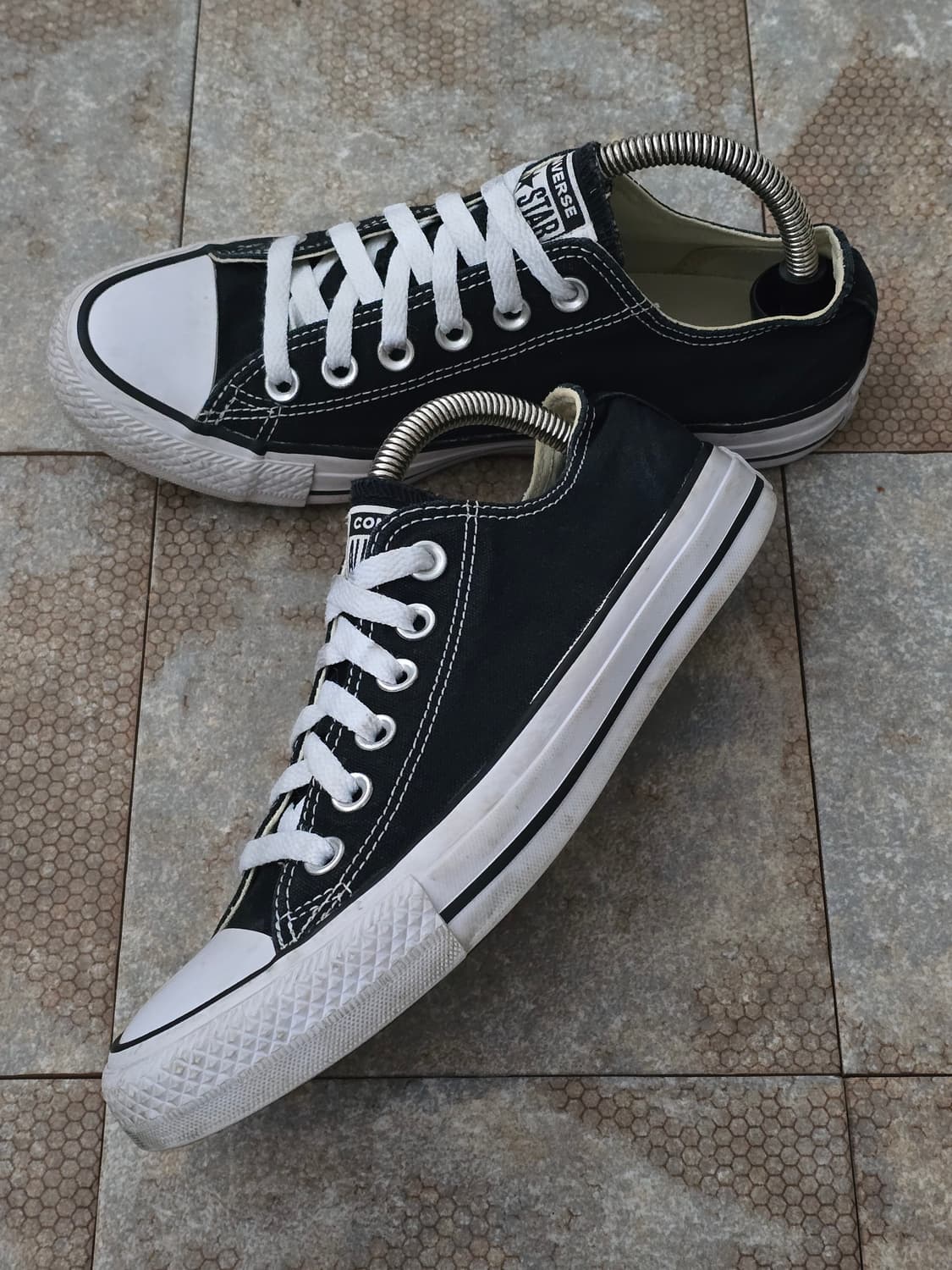 (235)컨버스 척테일러 올스타 로우 검흰 상품이미지2