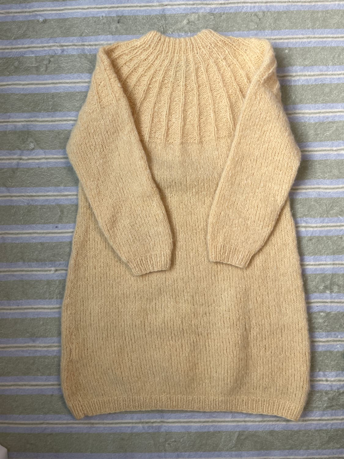 네팔산 핸드메이드 니트 원피스 울혼방 상품이미지8