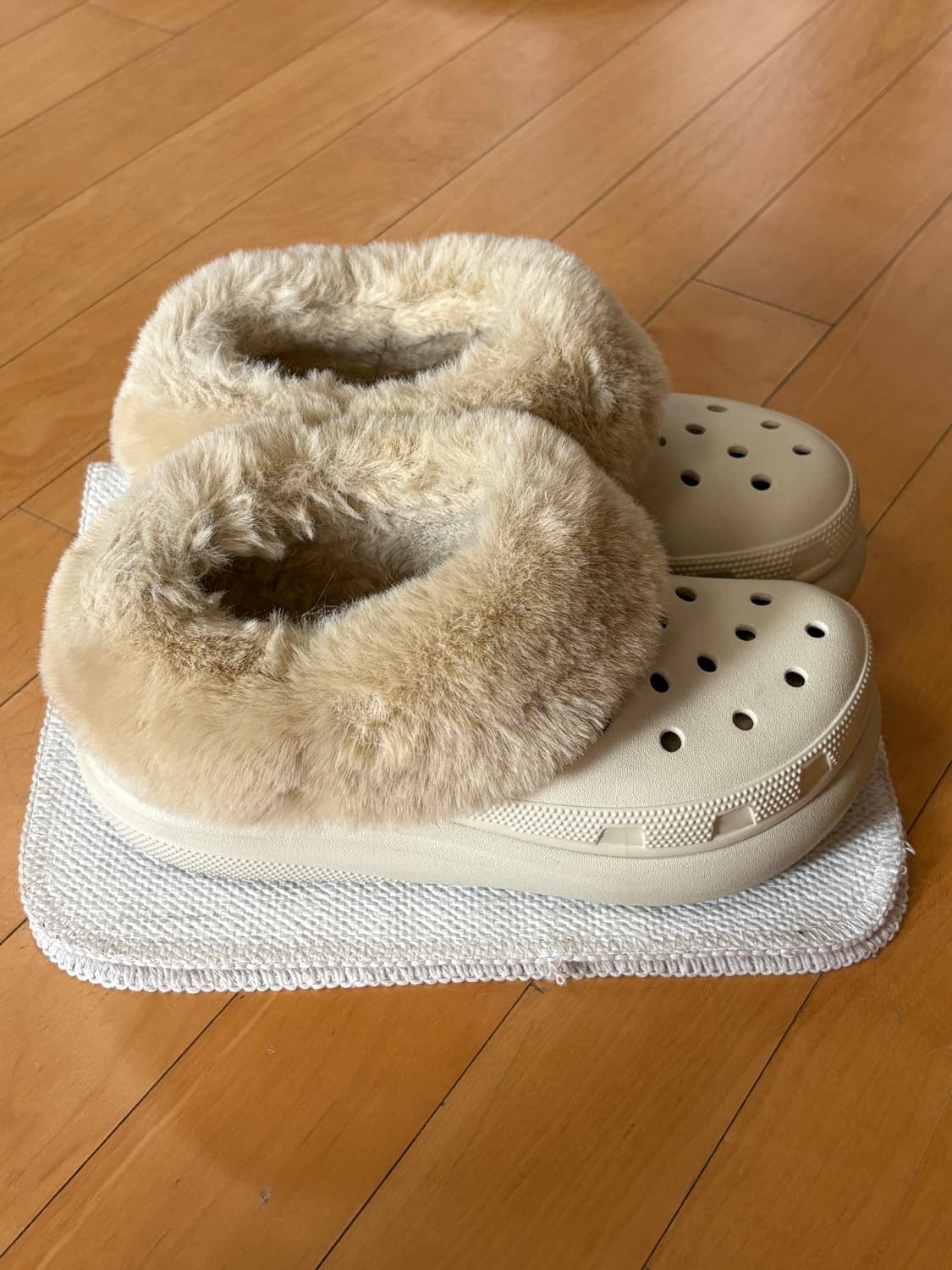 크록스 겨울용 상품이미지2