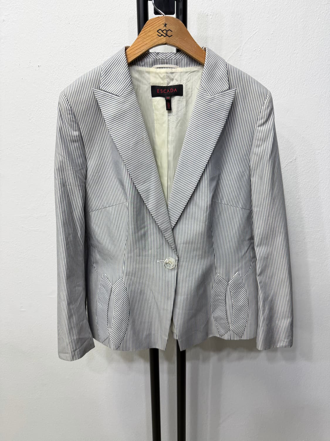매장판정품) ESCADA 에스카다 스트라이프 자켓 40 상품이미지1