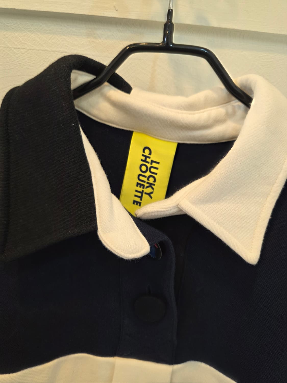 럭키슈에뜨 크롭기장 배색  티셔츠 상품이미지2