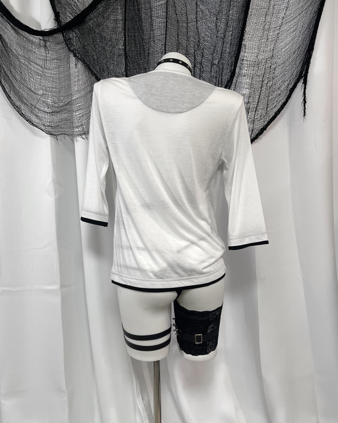 white lettering t-shirt 상품이미지4