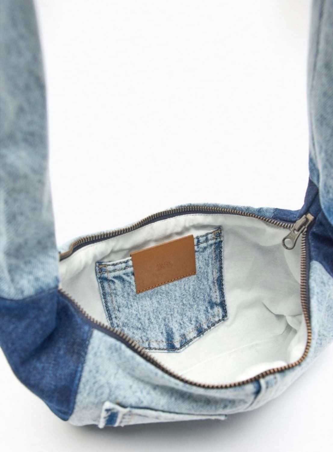 자라 데님 패치워크 숄더백 상품이미지6