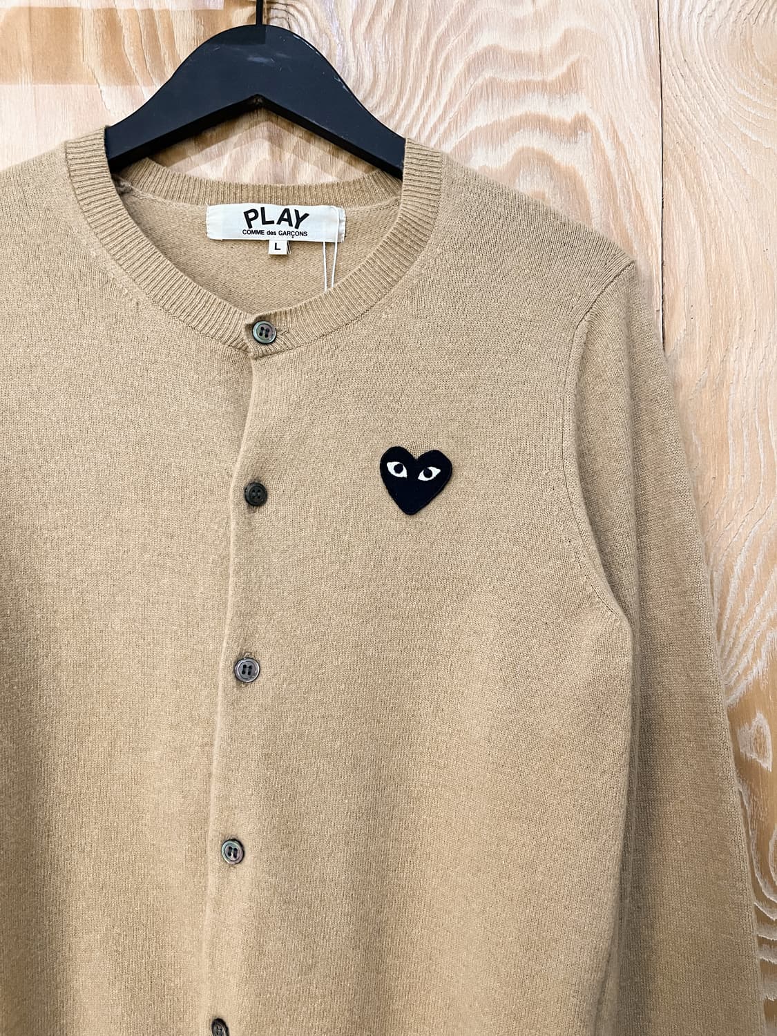 꼼데가르송 블랙 하트 가디건 상품이미지3