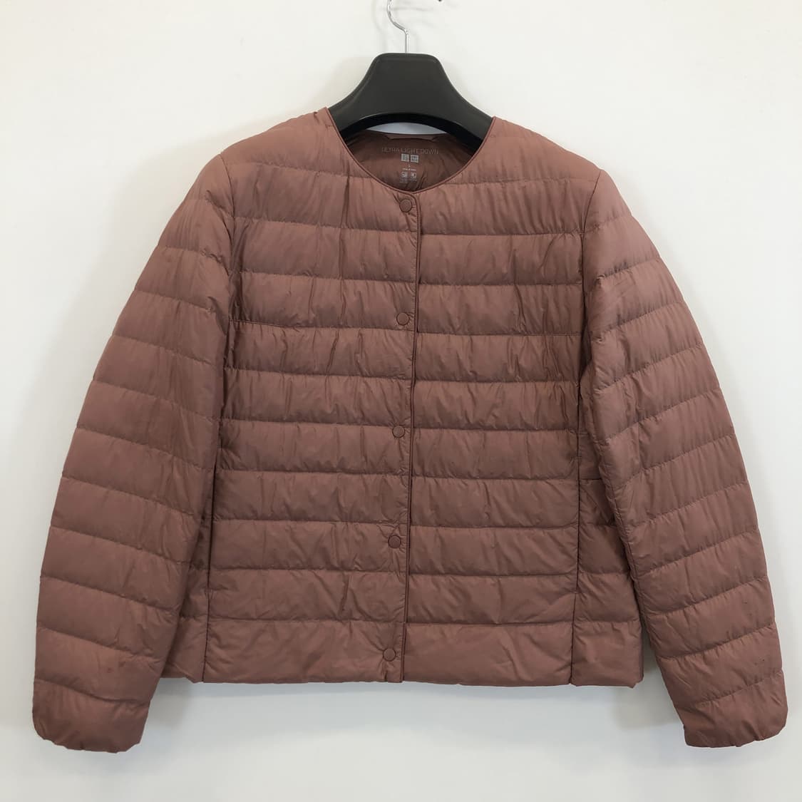 유니클로 울트라라이트다운 경량패딩 L  상품이미지1