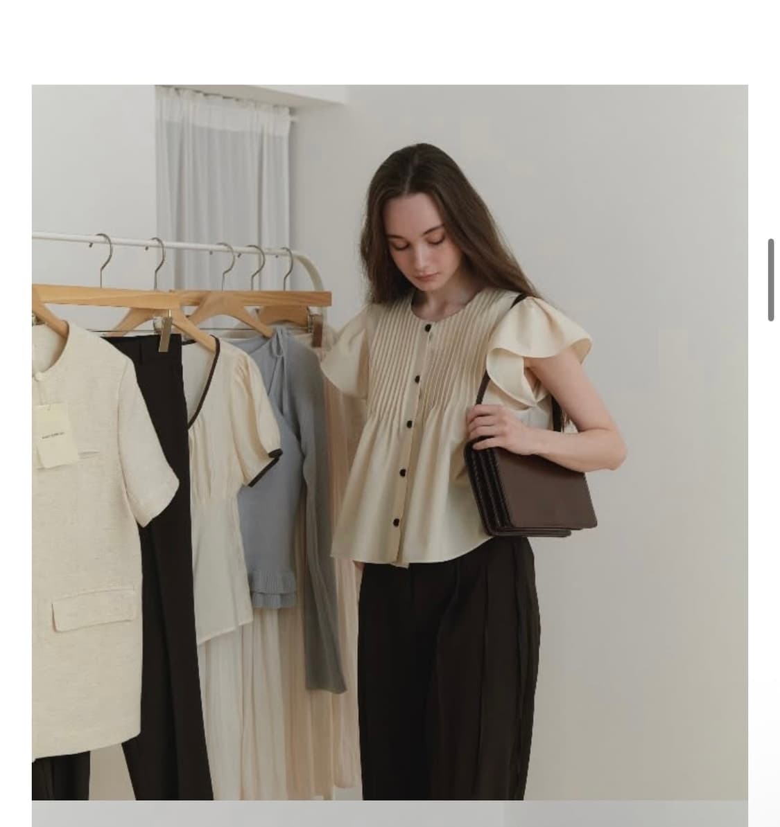 앤유브라운 뮤던블라우스 크림색 상품이미지5