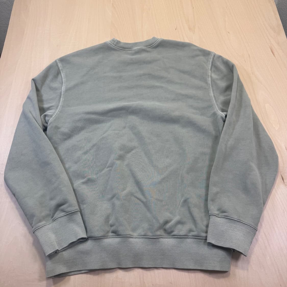 칼하트 WIP 자수 로고 맨투맨 상품이미지3