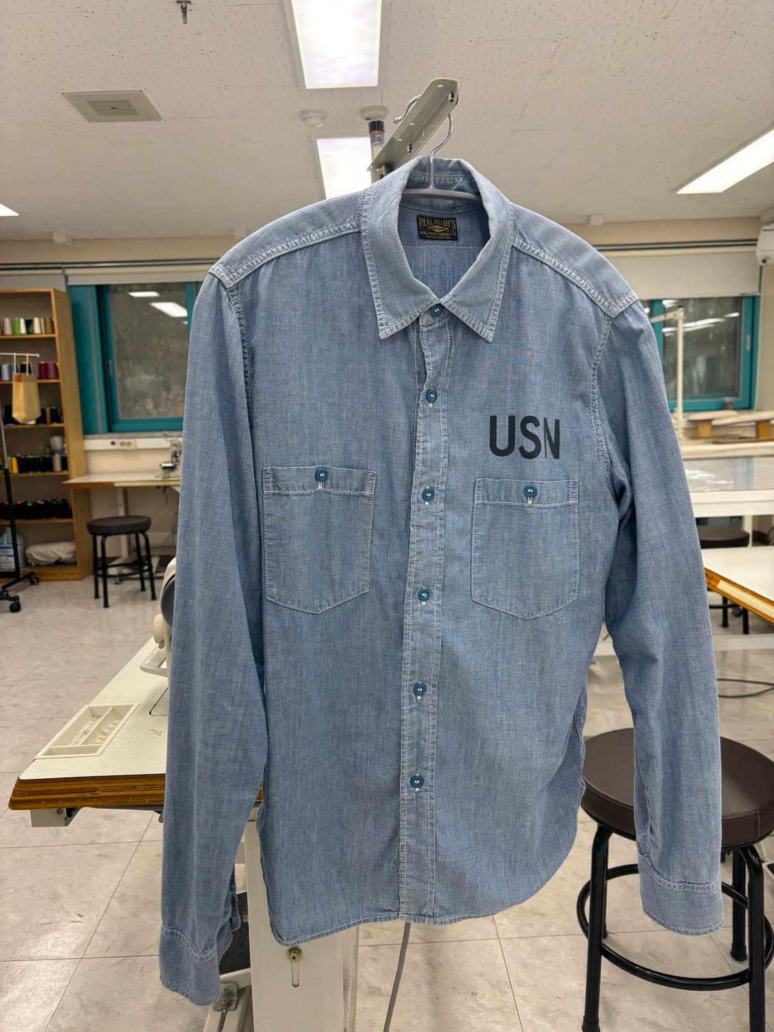 리얼맥코이 샴브레이셔츠  상품이미지2