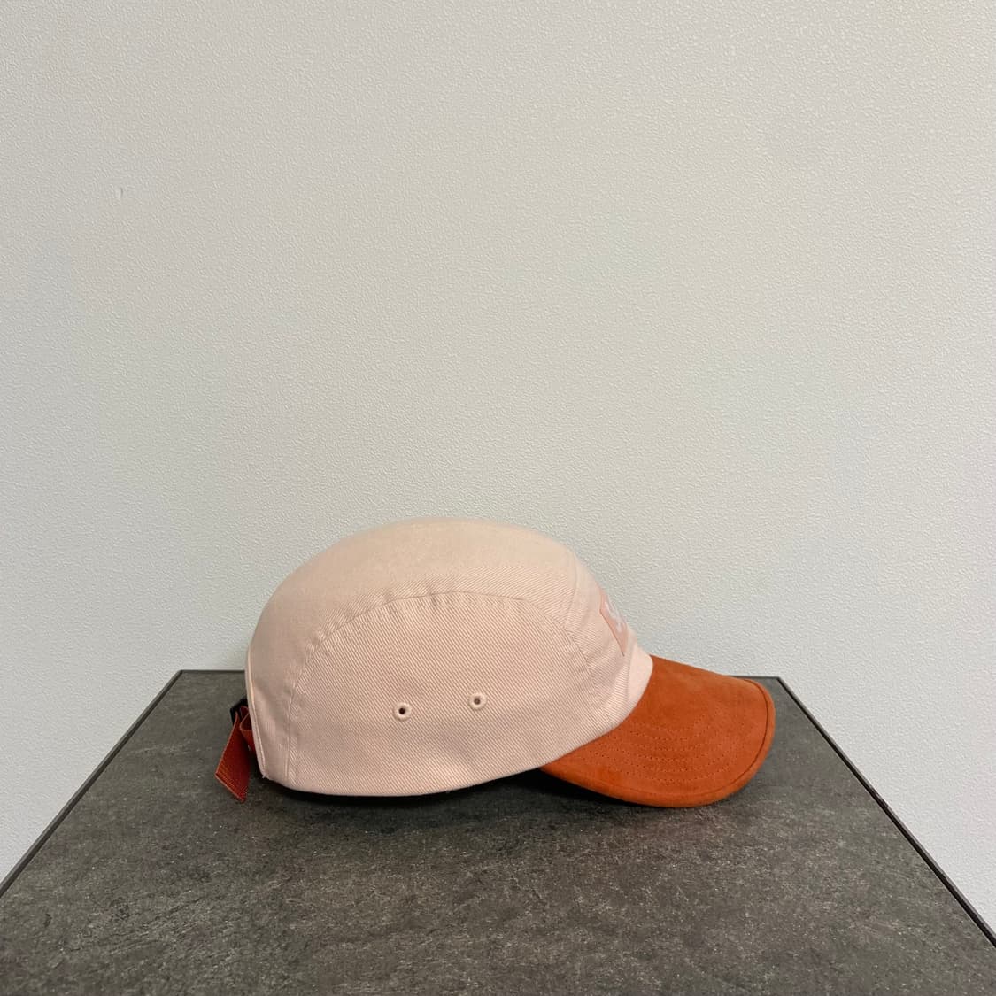 슈프림 박스로고 캠프캡 모자 스웨이드 바이저 투톤 핑크 피치 상품이미지3