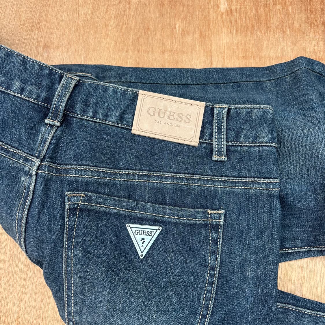 GUESS Dark Wash Classic Fit Denim  상품이미지3