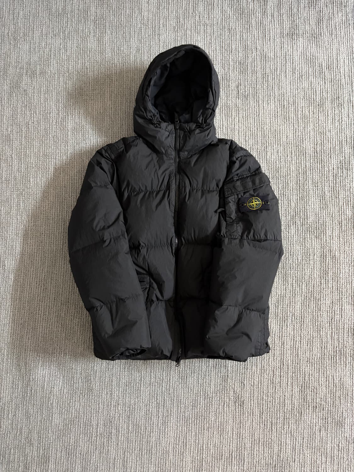 (새상품급, S) 스톤아일랜드 크링클랩스 패딩 상품이미지1