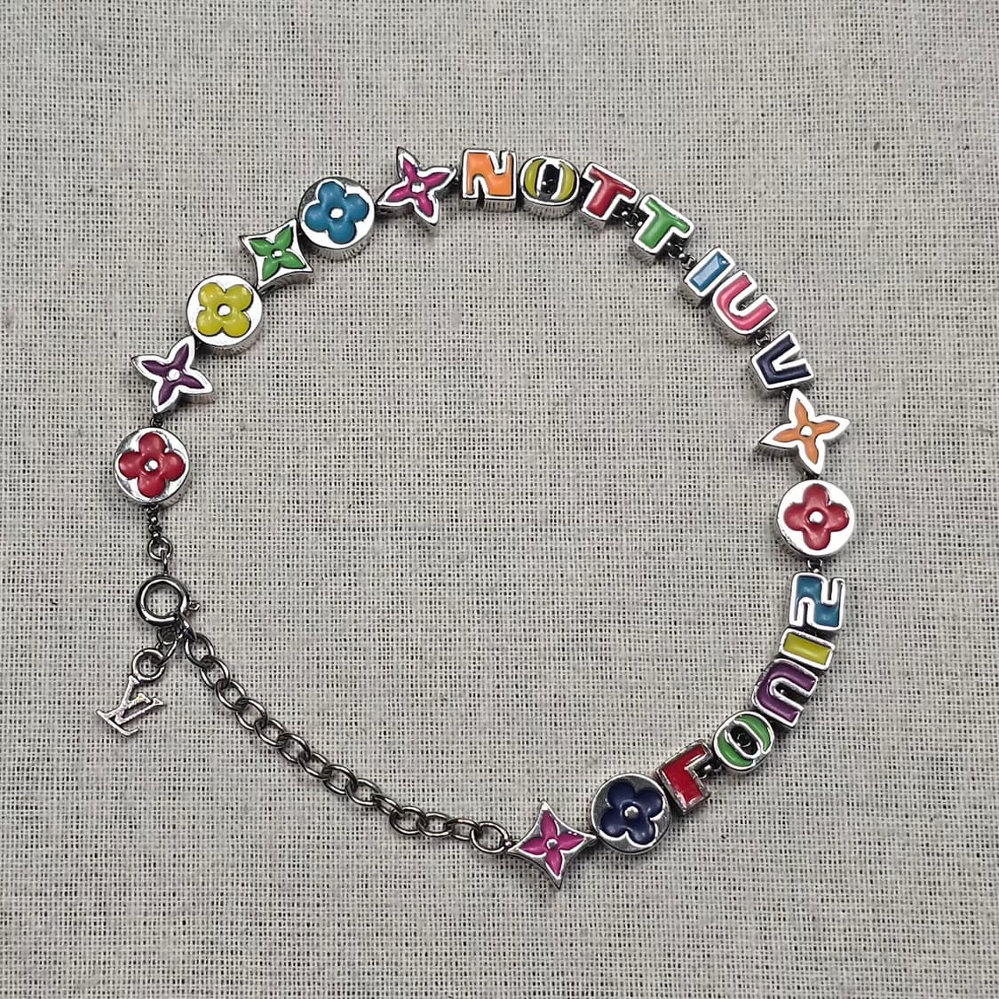 루이비통 모노그램 파티 레인보우 팔찌  상품이미지3