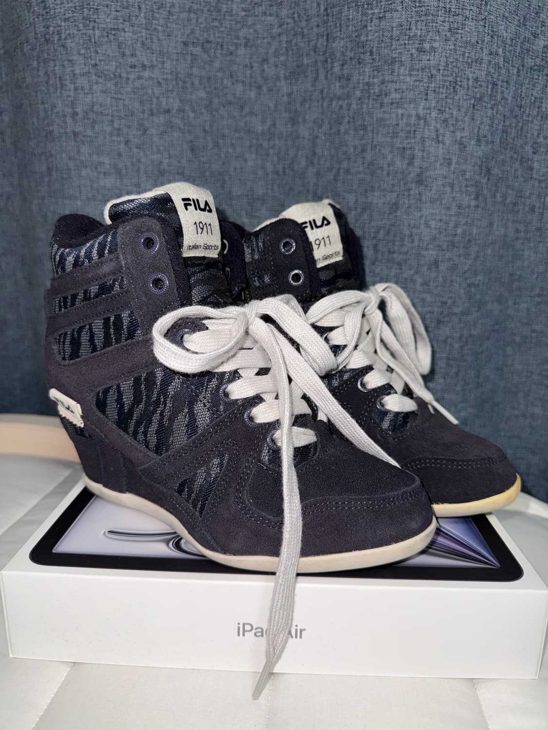 Fila 휠라 타이거 미드 웨지 스니커즈 230 상품이미지1