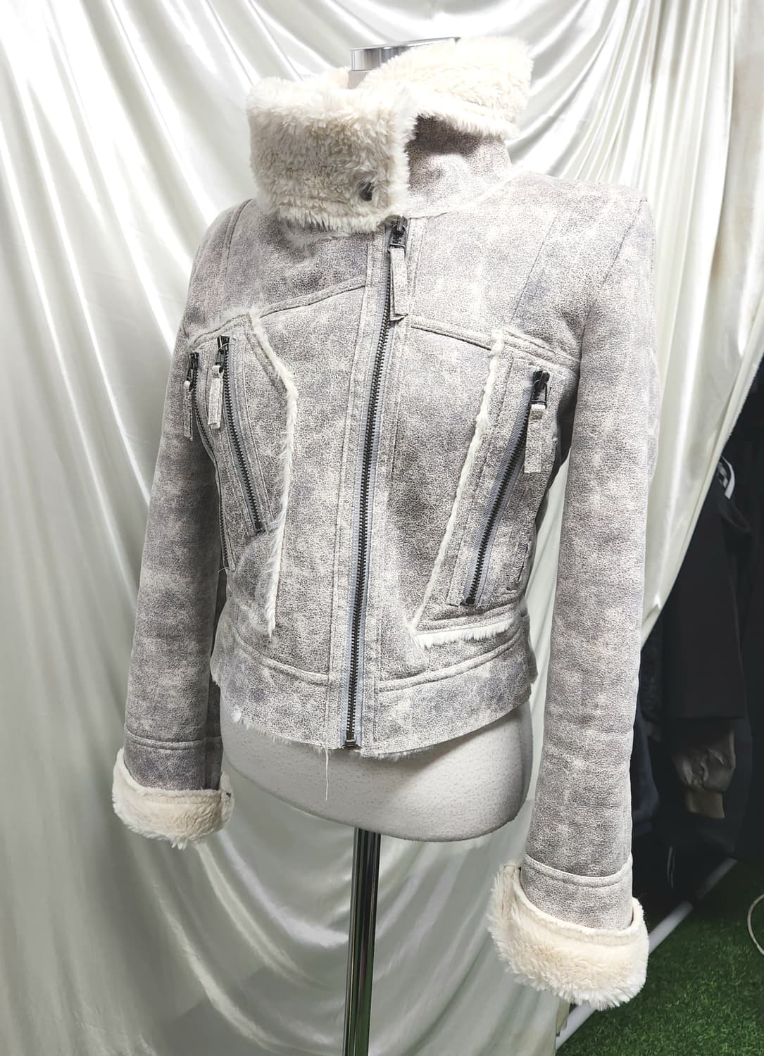 실버워싱 숏무스탕🔥 레어핏 시어링 자켓 상품이미지3