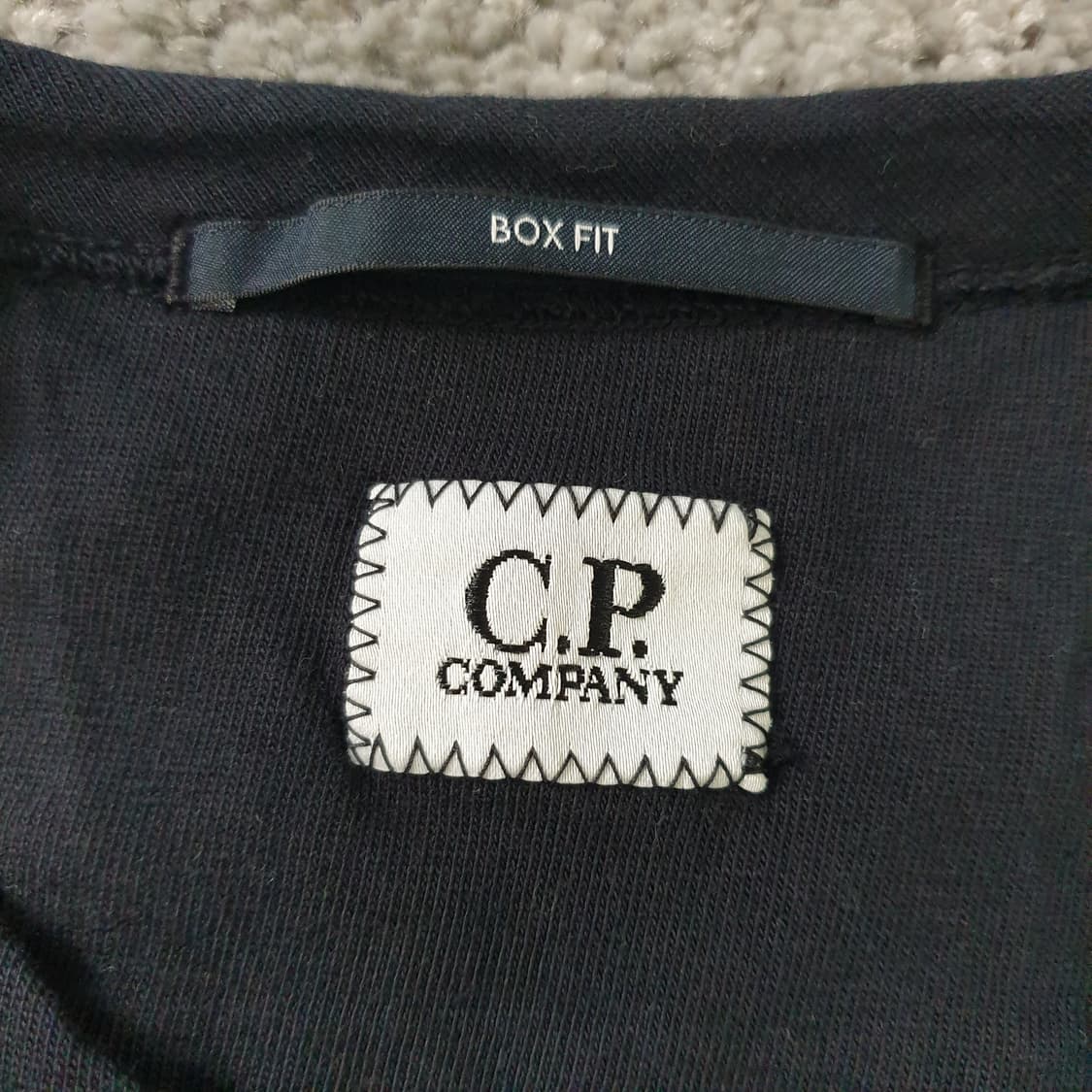 [무료배송] C.P. COMPANY 반팔 티셔츠 상품이미지2