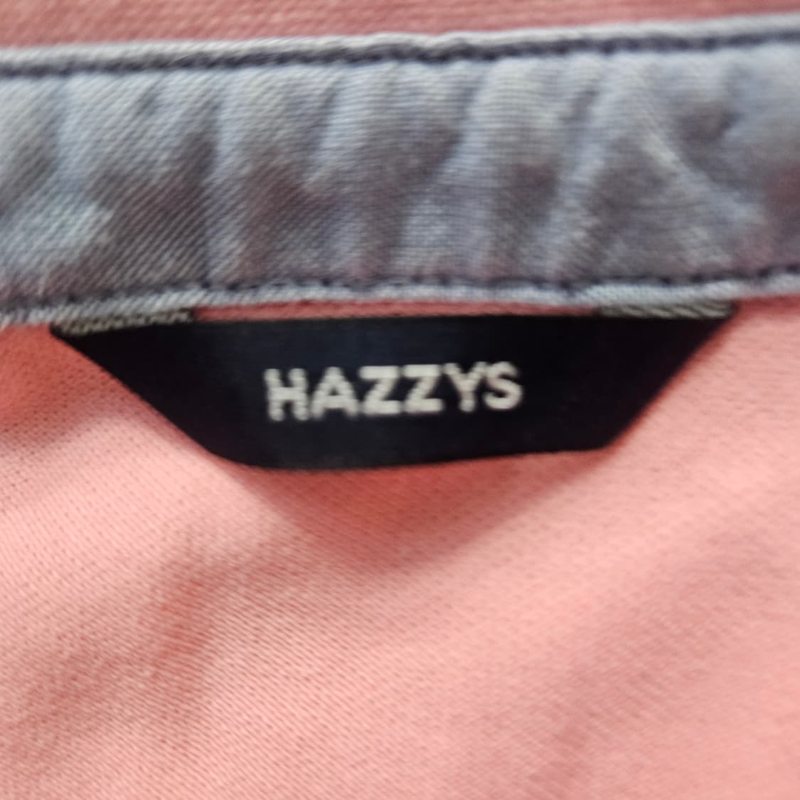 85 헤지스 여성 카라 반팔티 0311Y 상품이미지3