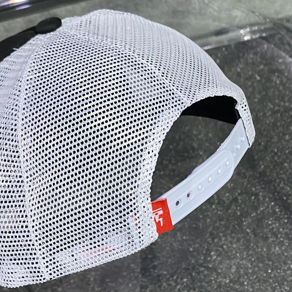 데우스 빅로고 블랙 메쉬 캡 B3798 상품이미지4