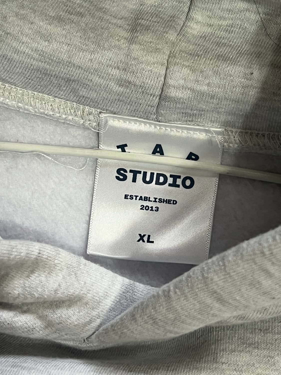 [XL]IAB 아이앱스튜디오 후드티 라이트 그레이 상품이미지4