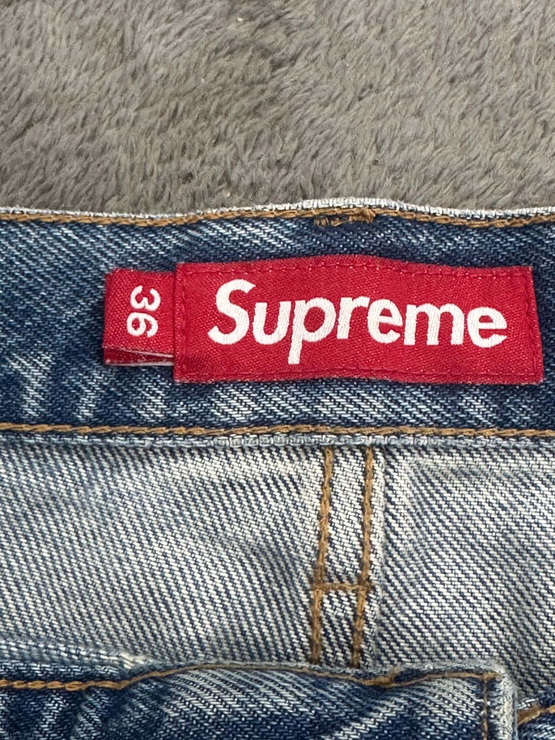 Supreme Baggy Jeans 36 상품이미지6