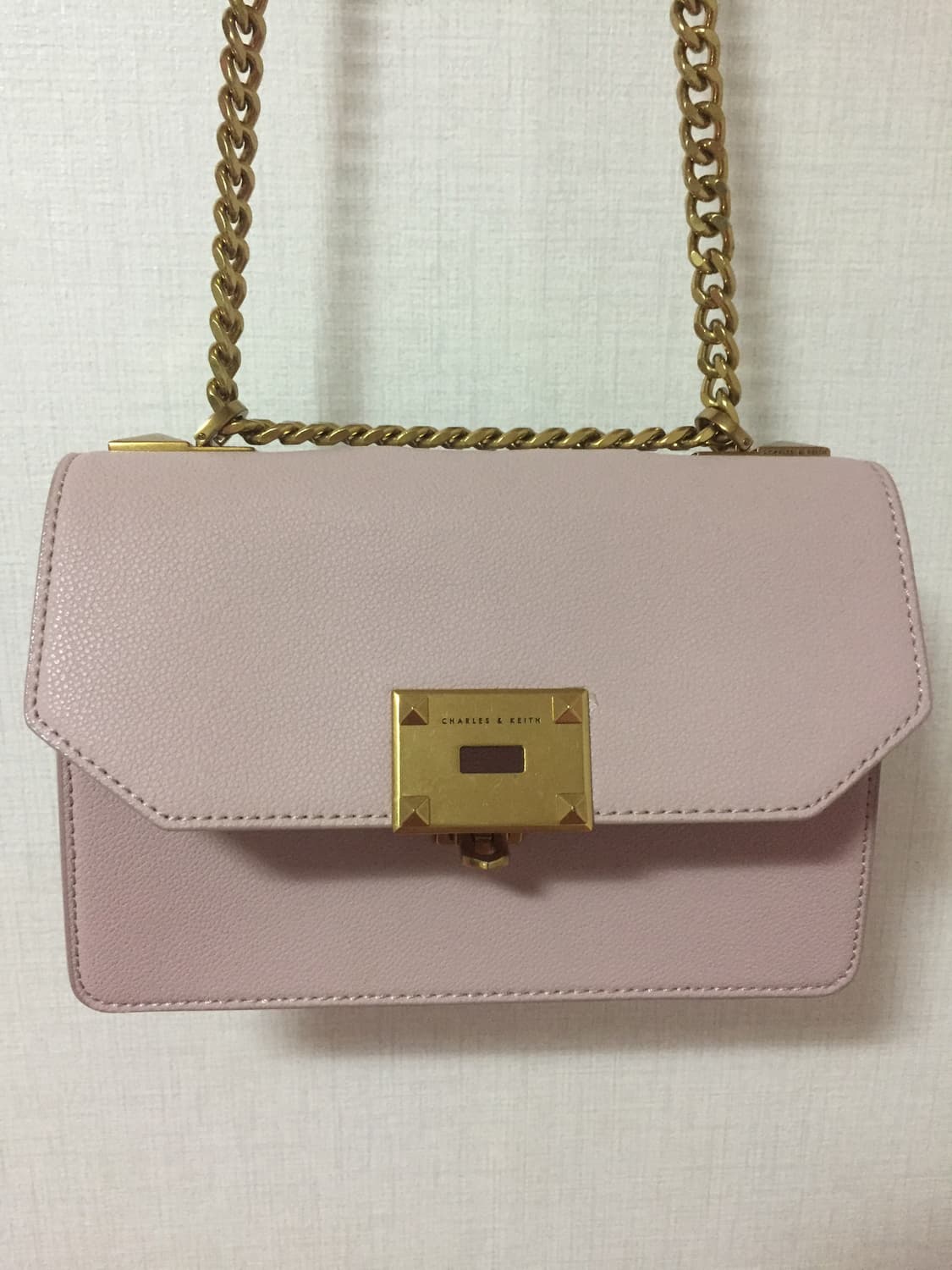 찰스앤키스 핑크 체인 숄더백  상품이미지1