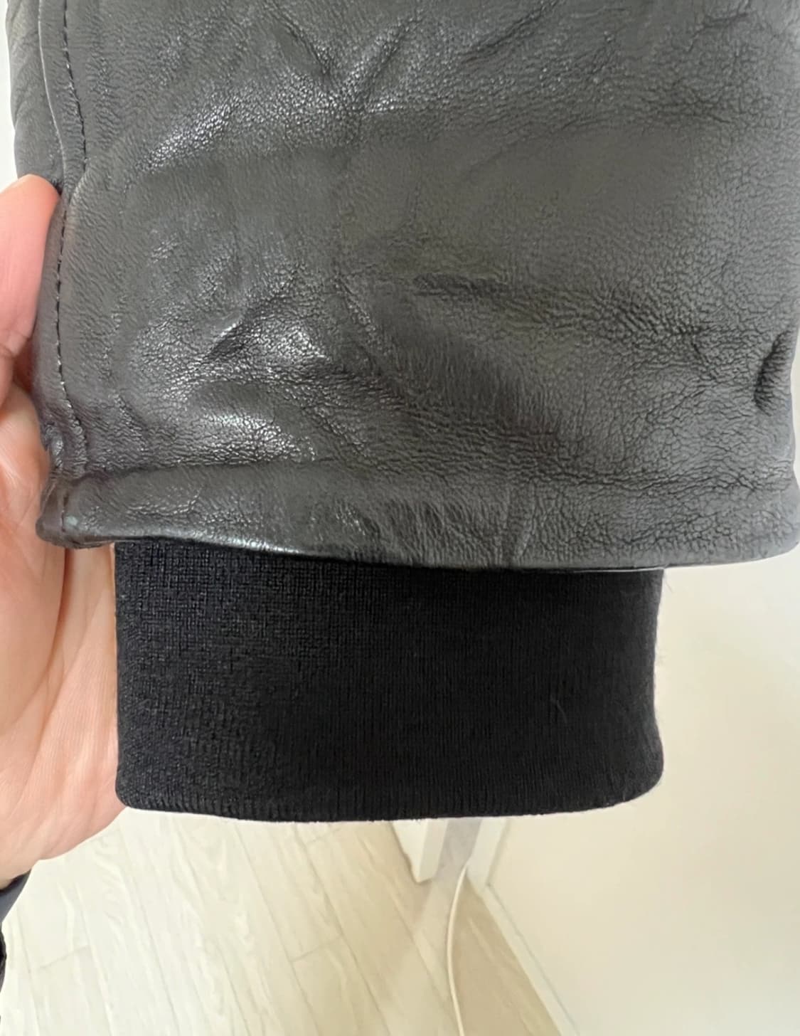 Cp컴퍼니 가죽 코트 L 상품이미지3